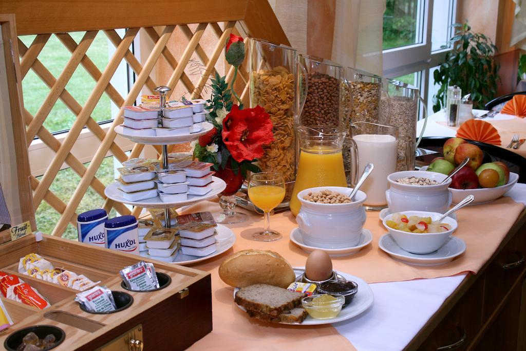 Apart Hotel Weimar Bagian luar foto