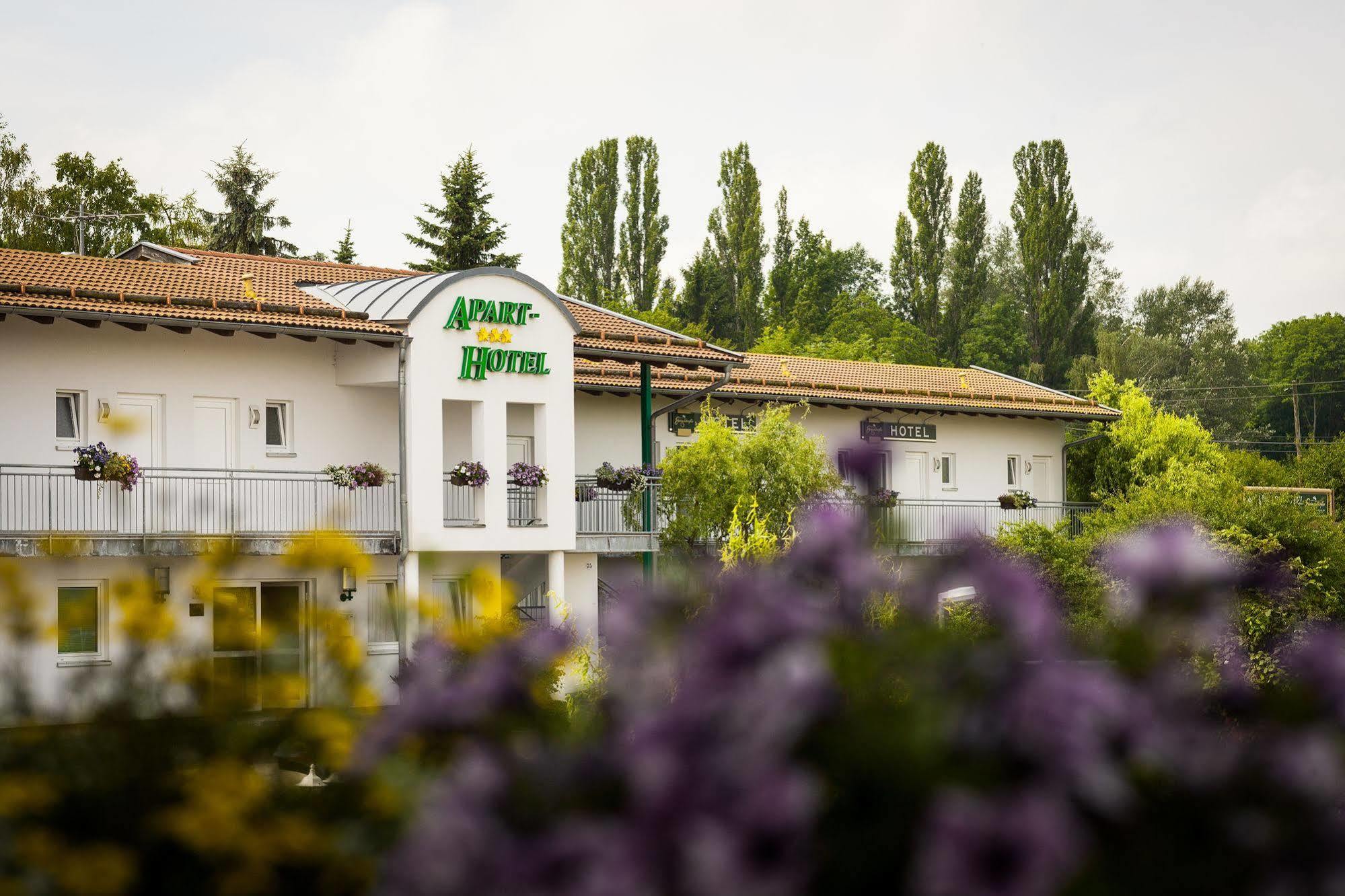 Apart Hotel Weimar Bagian luar foto