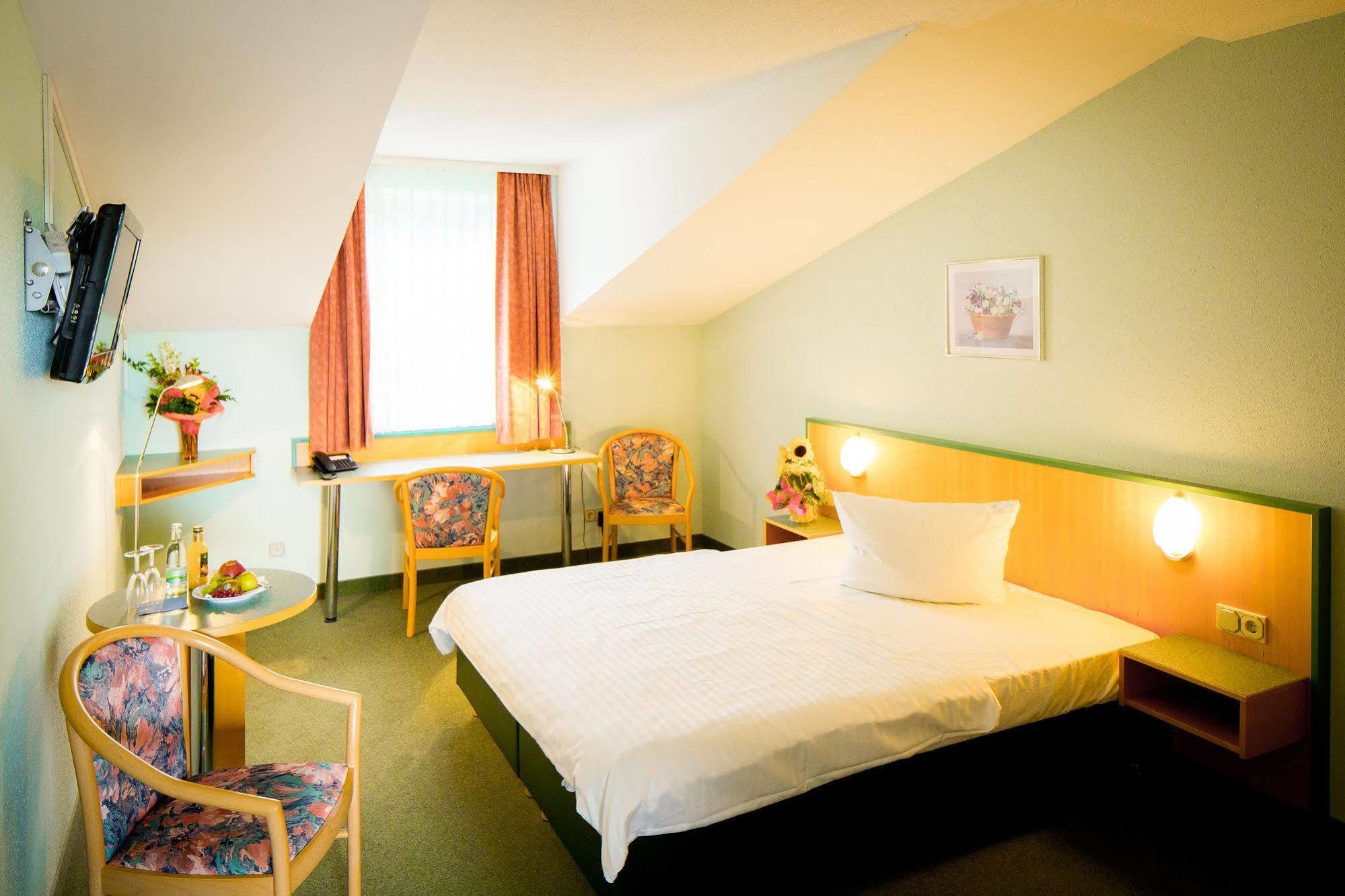Apart Hotel Weimar Bagian luar foto