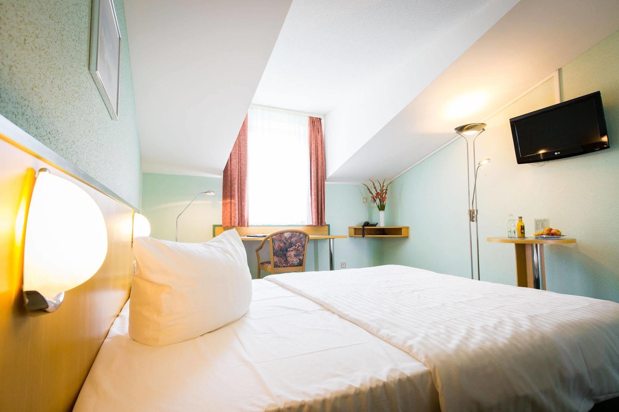Apart Hotel Weimar Bagian luar foto
