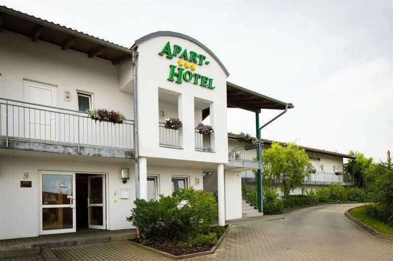 Apart Hotel Weimar Bagian luar foto